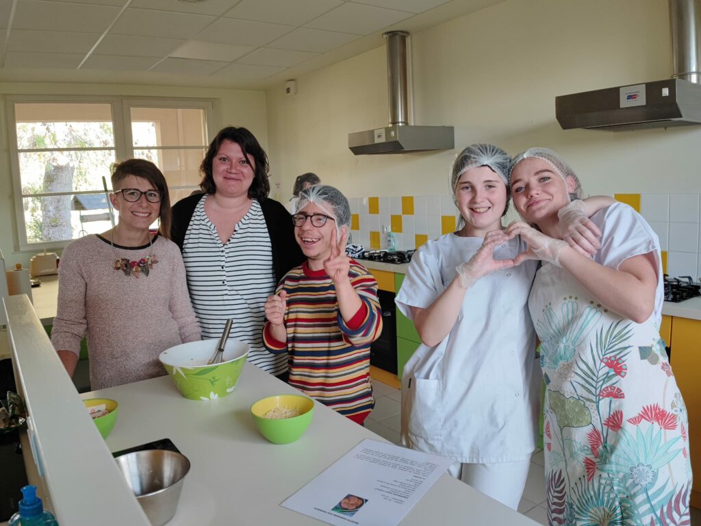 atelier-cuisines-avec-les-jeunes-de-limt